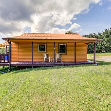 Blue Ridge Mountain Cabin With Views And Hot Tub Vila Sparta Exterior foto